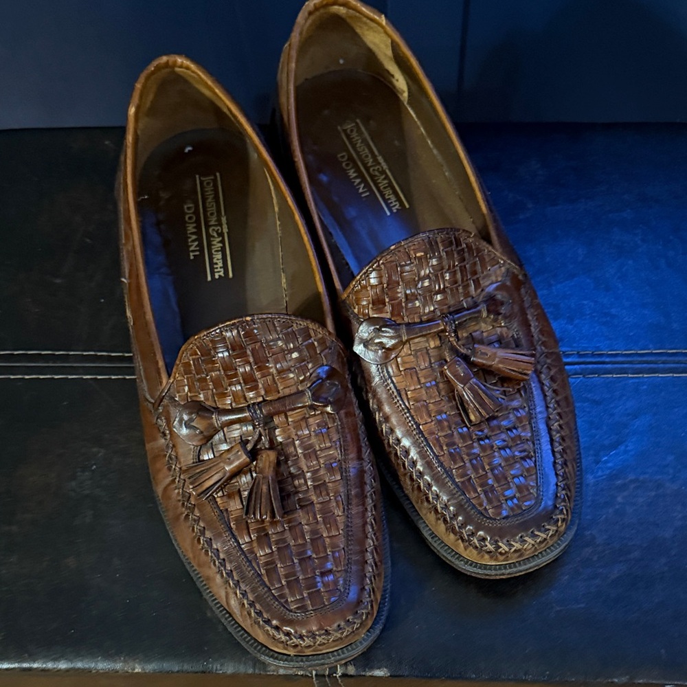Johnston & Murphy Men's Brown Woven Tassel Loafers